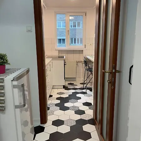 Interbellic Flat * Bucarest