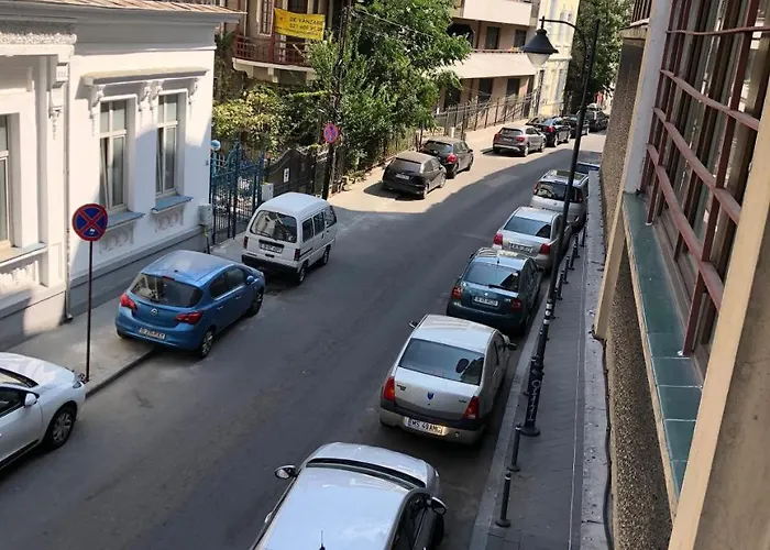 Interbellic Flat Bucureşti