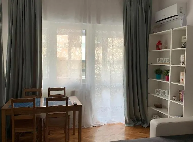 דירה Interbellic Flat בוקרשט