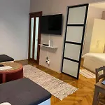 Interbellic Flat Apartman