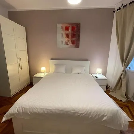 Interbellic Flat