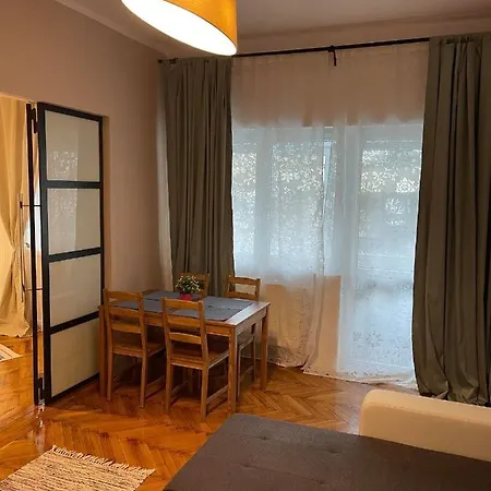 Interbellic Flat Apartment